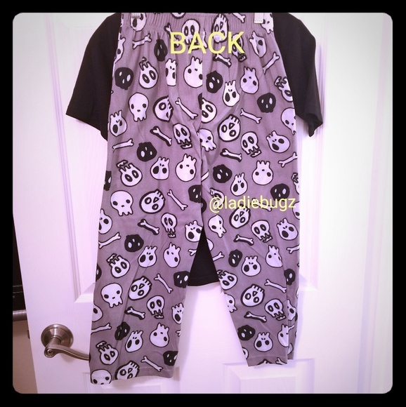 Cherokee Pj's Pants & Shirt - Picture 4 of 5